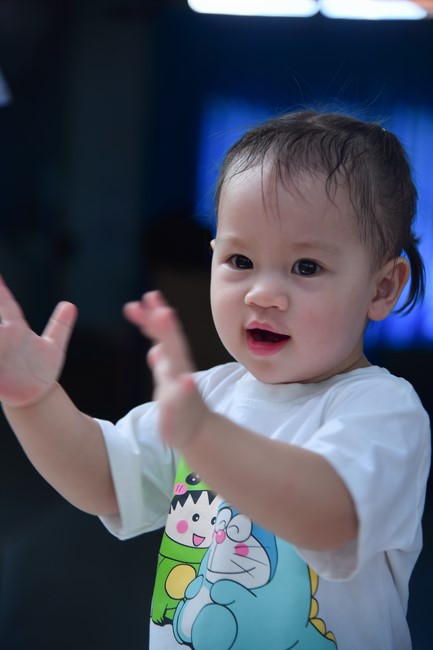 Chùa Quảng Pháp – Tây Ninh: Tặng quà Trung Thu cho các em học sinh