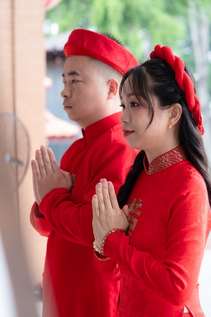 Wedding Ceremony at the pagoda