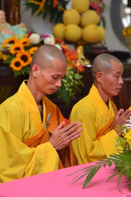 Wedding Ceremony at the pagoda