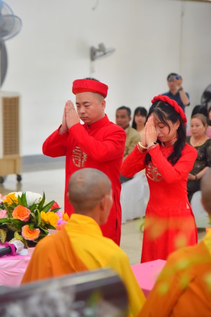 Wedding Ceremony at the pagoda