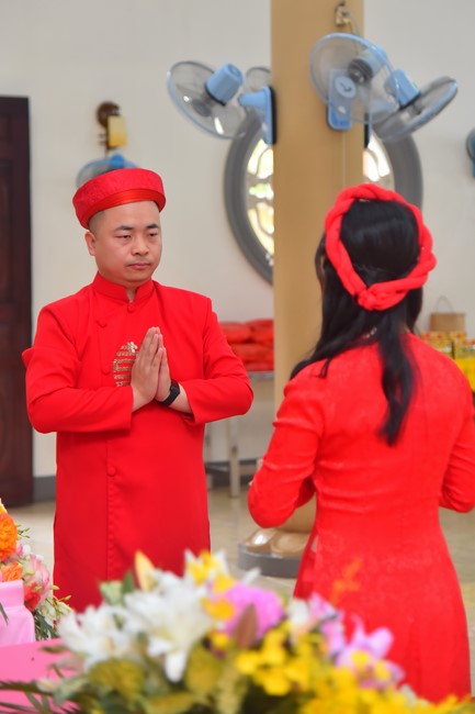 Wedding Ceremony at the pagoda