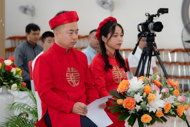 Wedding Ceremony at the pagoda