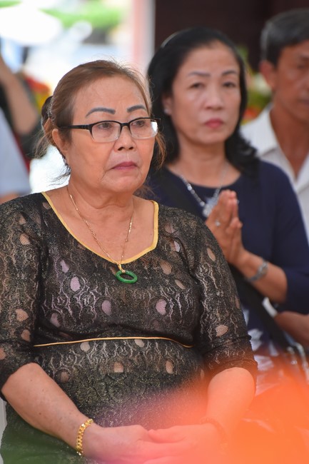 Wedding Ceremony at the pagoda