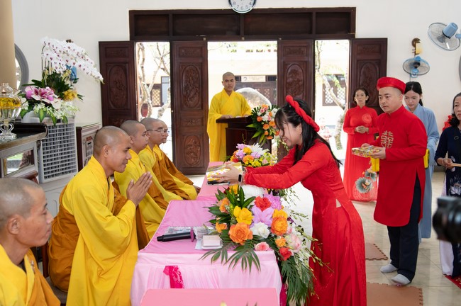 Wedding Ceremony at the pagoda
