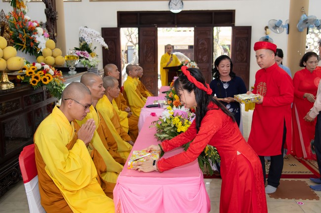 Wedding Ceremony at the pagoda