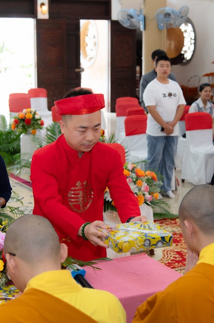 Wedding Ceremony at the pagoda