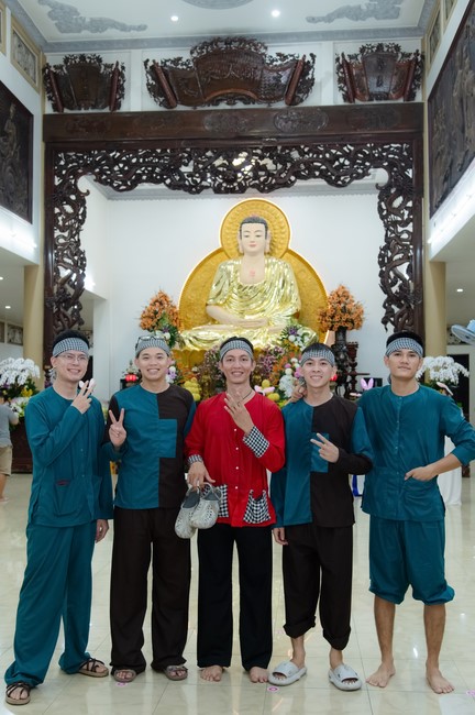 Full-Moon Festival performance program