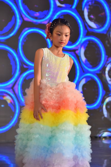 Full-Moon Festival performance program