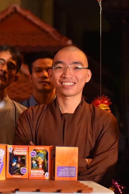 Full-Moon Festival performance program