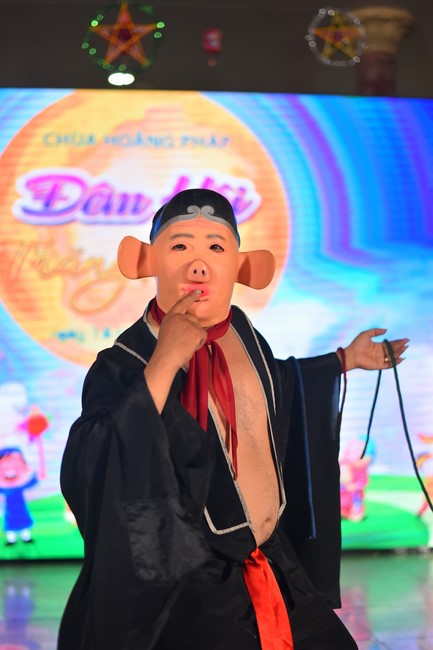 Full-Moon Festival performance program