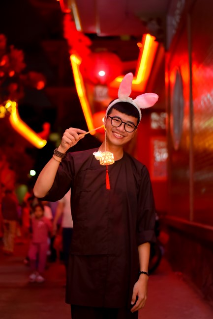 Full-Moon Festival performance program