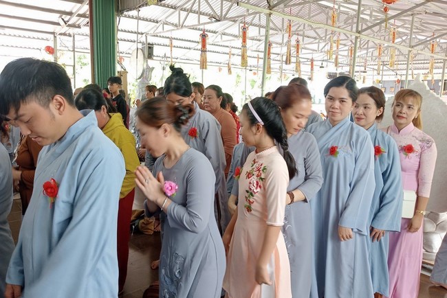 The Ullambana Great Ceremony at Truong Phap pagoda, Hau Giang