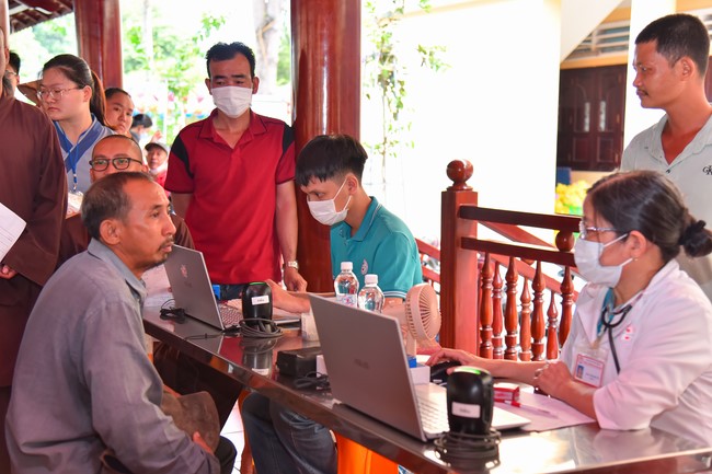 Humanitarian Blood Donation