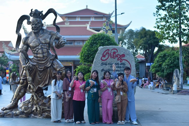 Ngày tu Sinh Viên Hướng Về Phật Pháp