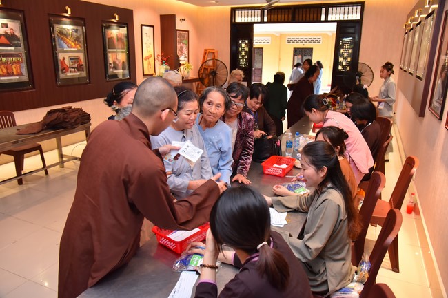 Entering into the 100th Seven-Day Retreat