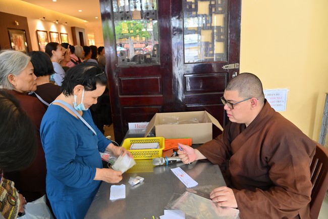 Entering into the 100th Seven-Day Retreat