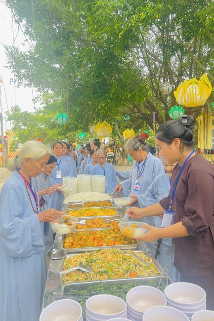 One-day Practice at Dong Cao Pagoda, Thanh Hoa