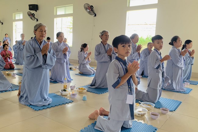One-day Practice at Dong Cao Pagoda, Thanh Hoa