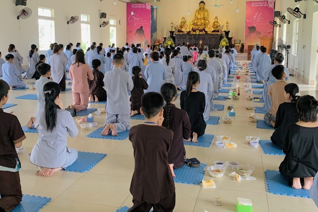 One-day Practice at Dong Cao Pagoda, Thanh Hoa