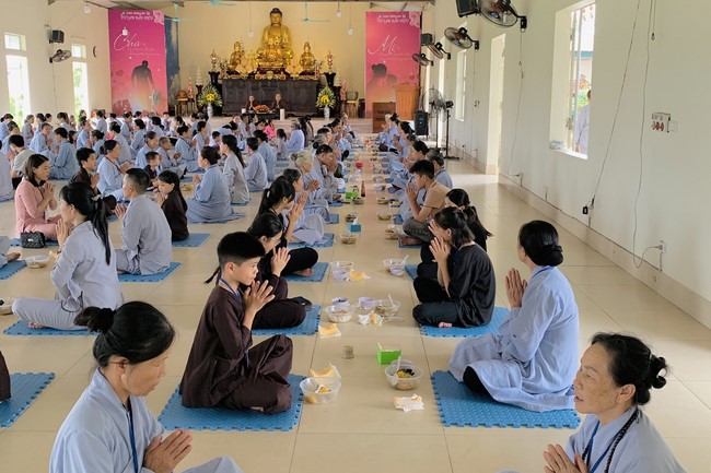 One-day Practice at Dong Cao Pagoda, Thanh Hoa
