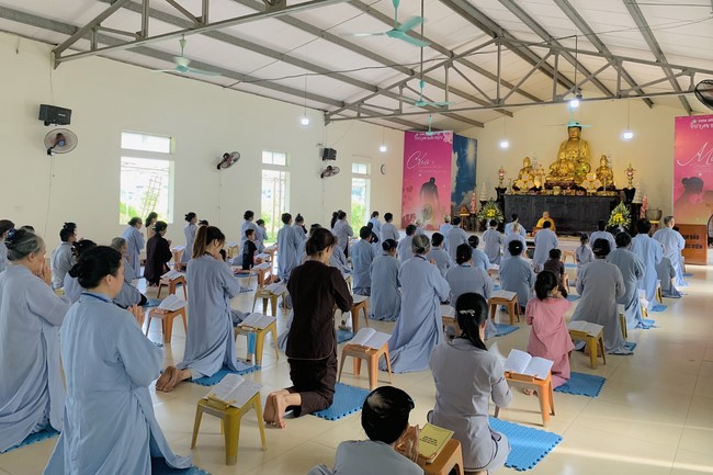 One-day Practice at Dong Cao Pagoda, Thanh Hoa