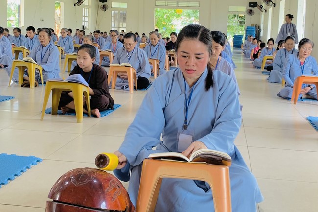 One-day Practice at Dong Cao Pagoda, Thanh Hoa