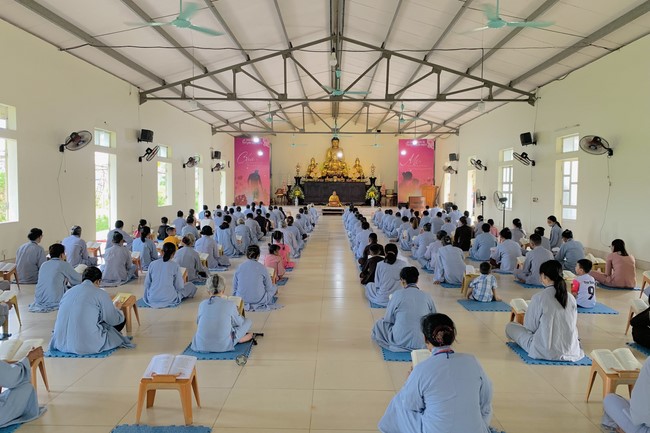 One-day Practice at Dong Cao Pagoda, Thanh Hoa