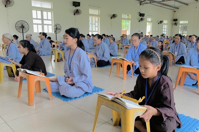One-day Practice at Dong Cao Pagoda, Thanh Hoa