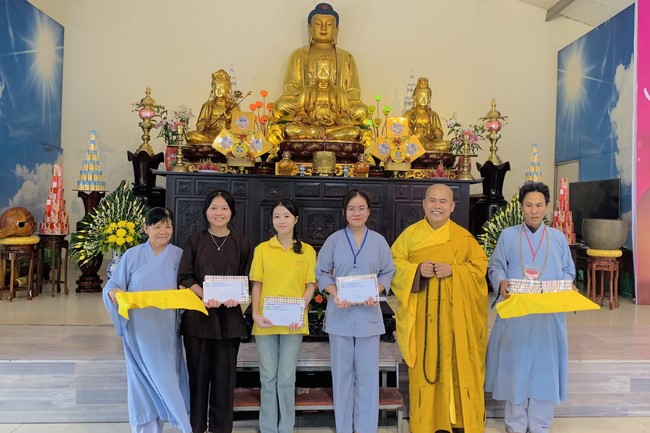 One-day Practice at Dong Cao Pagoda, Thanh Hoa