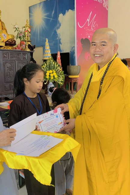 One-day Practice at Dong Cao Pagoda, Thanh Hoa