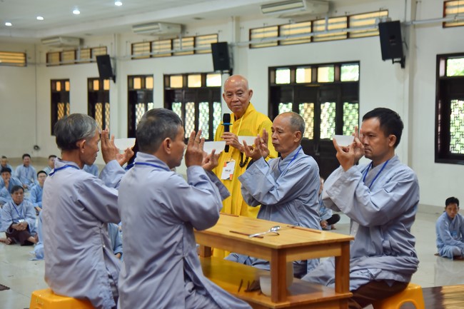 Opening the 100th Seven - Day Retreat