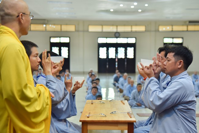 Opening the 100th Seven - Day Retreat