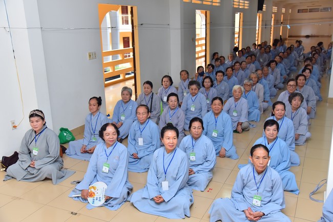 Opening the 100th Seven - Day Retreat