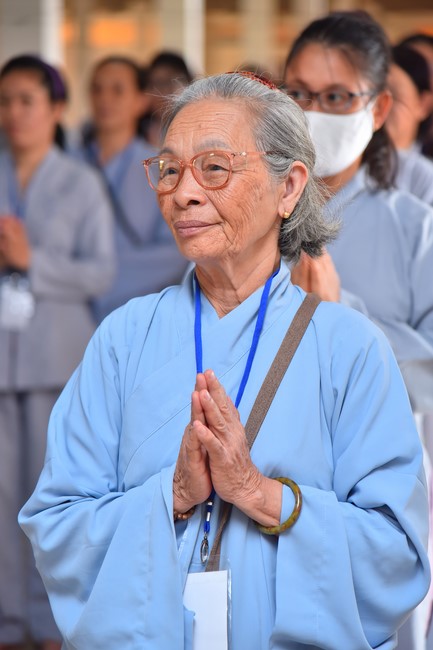 Opening the 100th Seven - Day Retreat