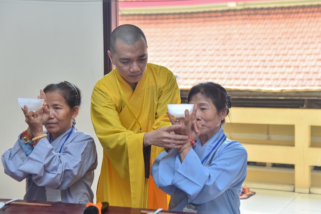 Opening the 100th Seven - Day Retreat