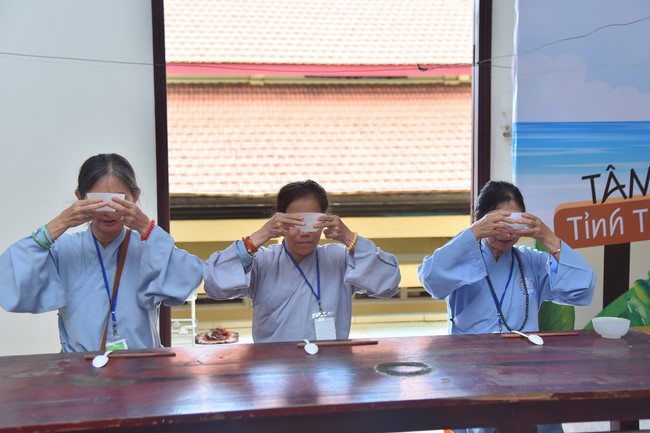 Opening the 100th Seven - Day Retreat