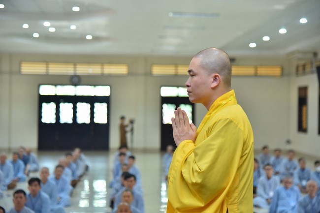 Opening the 100th Seven - Day Retreat