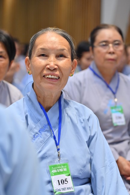 Opening the 100th Seven - Day Retreat