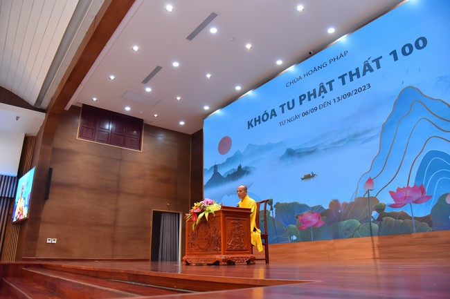 Opening the 100th Seven - Day Retreat