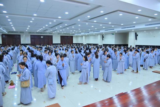 Dharma Talk “Is practice right or wrong?” – The 100th Seven-Day Retreat