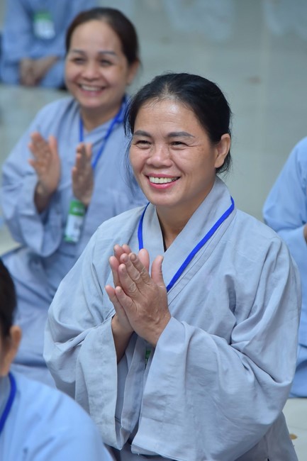 Dharma Talk “Is practice right or wrong?” – The 100th Seven-Day Retreat