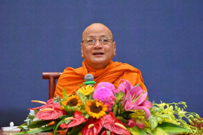 Dharma Talk “Is practice right or wrong?” – The 100th Seven-Day Retreat