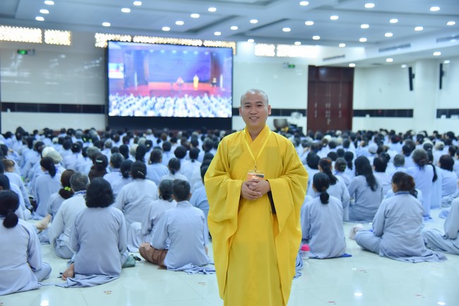 Dharma Talk “Is practice right or wrong?” – The 100th Seven-Day Retreat