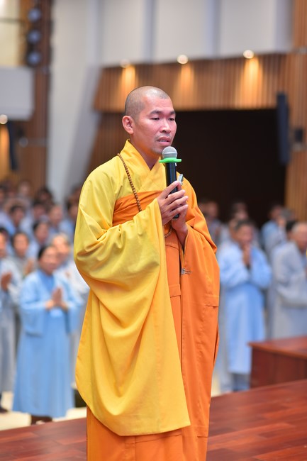 Dharma Talk “Is practice right or wrong?” – The 100th Seven-Day Retreat