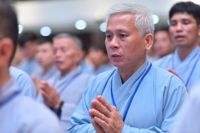 Dharma Talk “Is practice right or wrong?” – The 100th Seven-Day Retreat