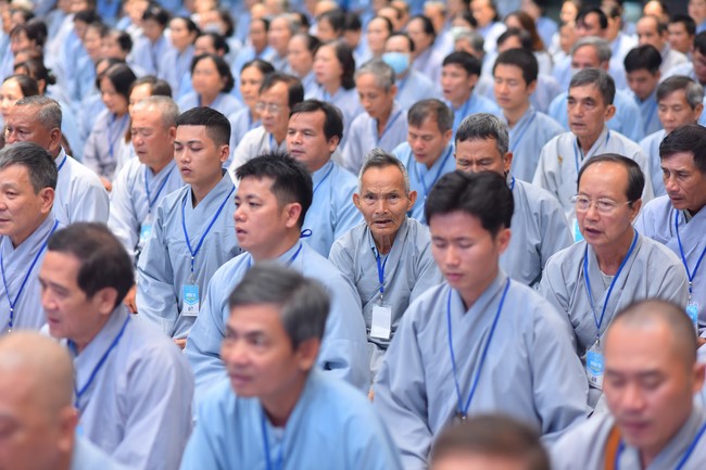 Dharma Talk “Is practice right or wrong?” – The 100th Seven-Day Retreat