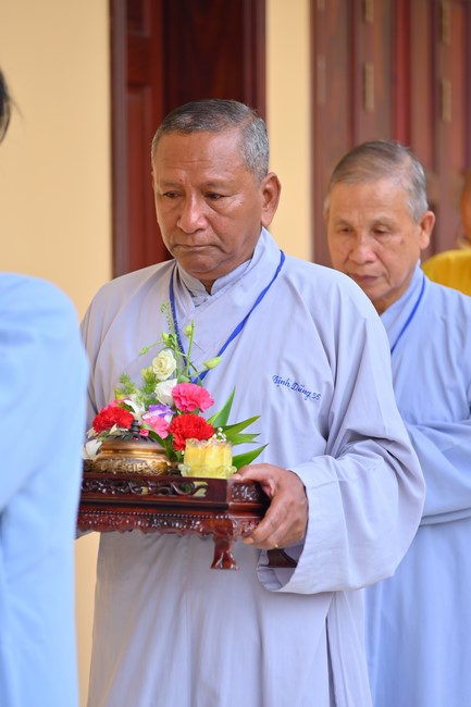 Dharma talk Learning Buddhism should know in the 100th Seven-Day Retreat