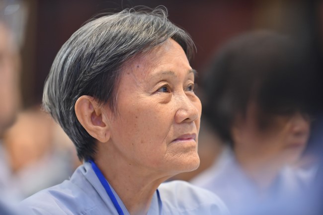 Dharma talk Learning Buddhism should know in the 100th Seven-Day Retreat