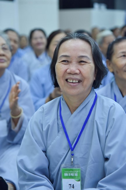 Dharma talk Learning Buddhism should know in the 100th Seven-Day Retreat