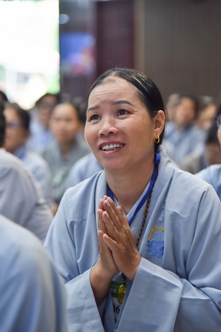 Dharma talk Learning Buddhism should know in the 100th Seven-Day Retreat